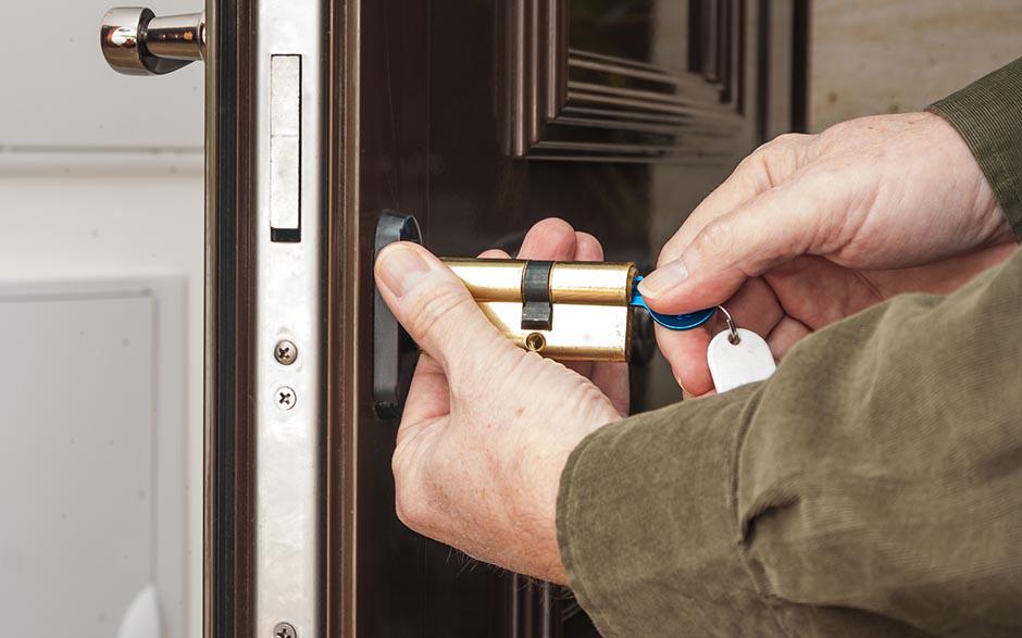 serrure de porte intérieure Sartrouville